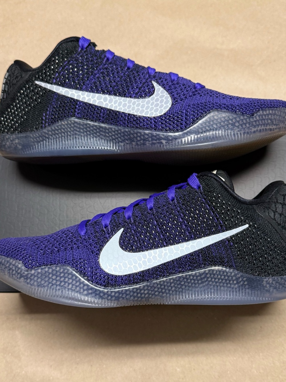 Nike Kobe 11 Elite Low Eulogy Men’s size 8.5 Basketball Shoes Rare NEW!